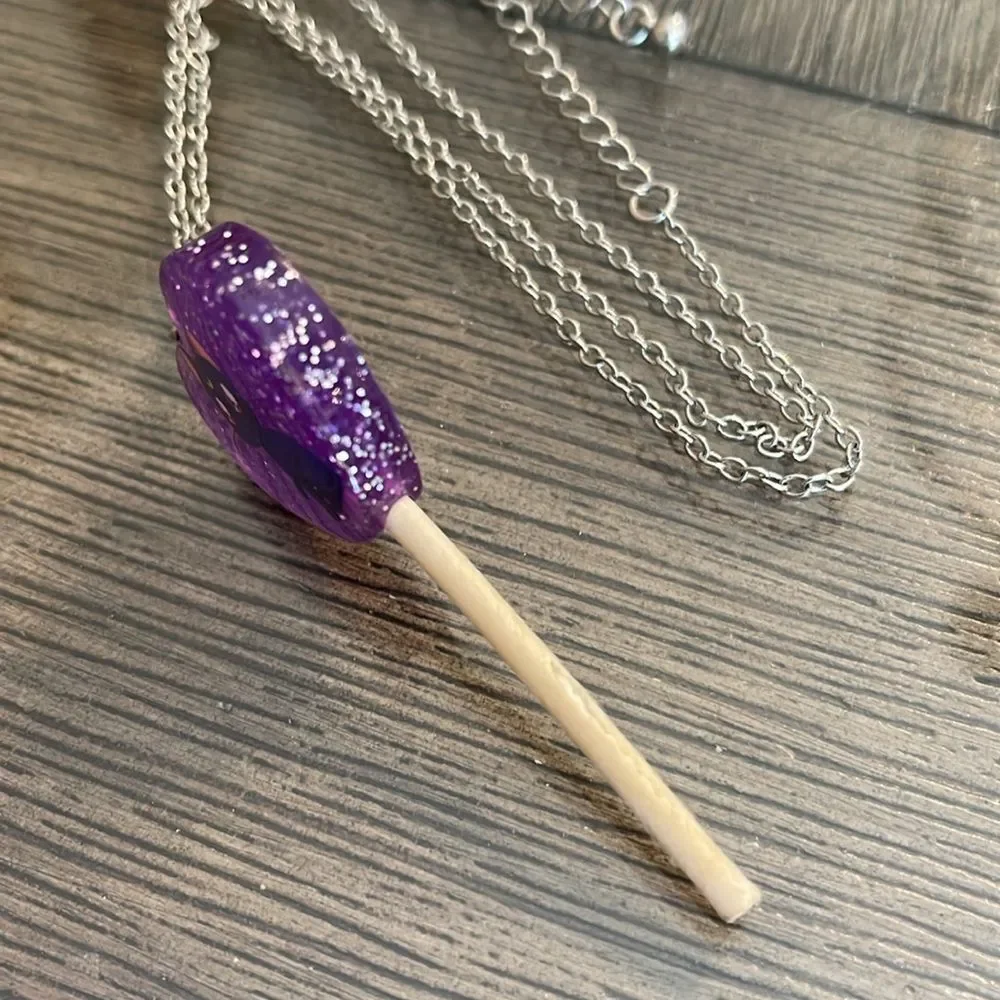 Sailor Moon Necklace Luna Hot Topic Cosplay Jewelry Glitter Purple Lollipop